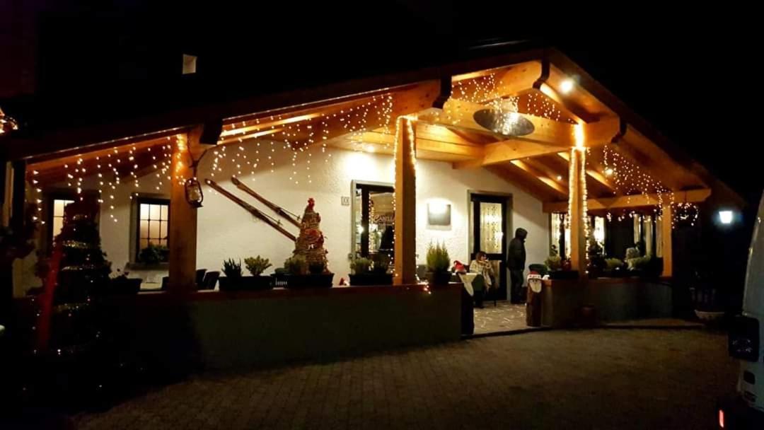 Albergo Canella Fuipiano Valle Imagna Exterior foto