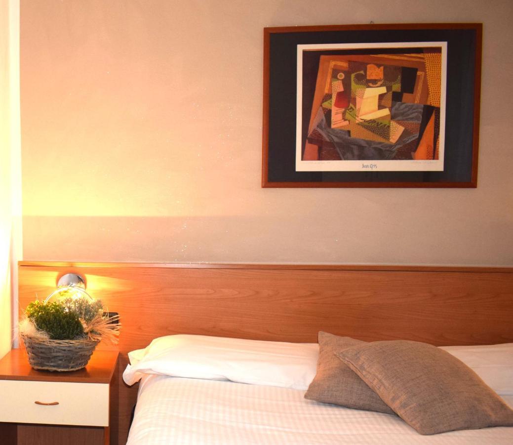 Albergo Canella Fuipiano Valle Imagna Exterior foto